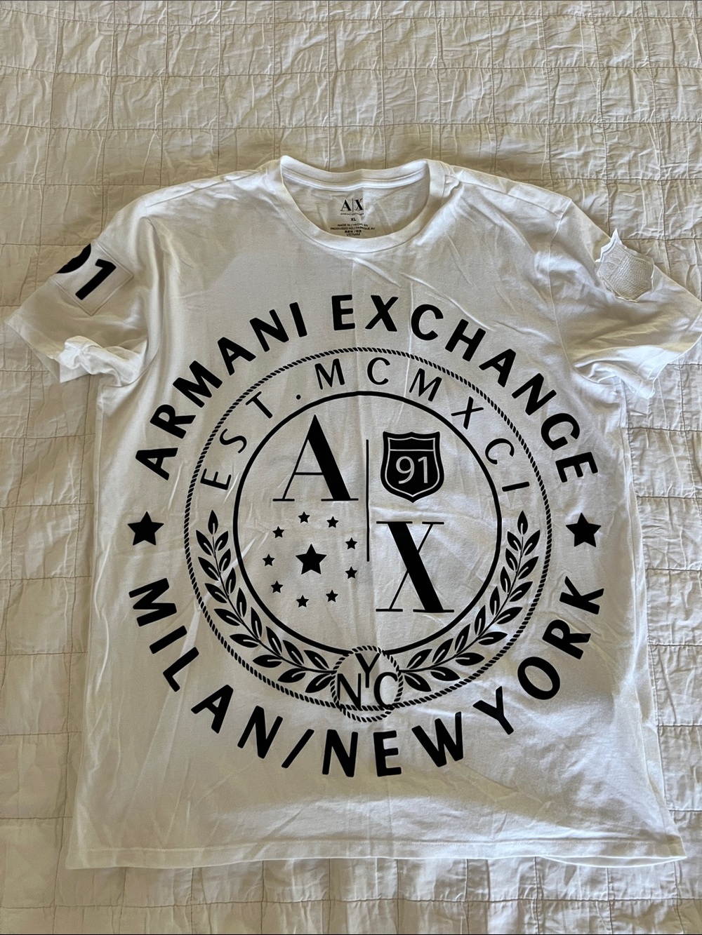 Armani Exchange White t shirt reflective men’s size XL